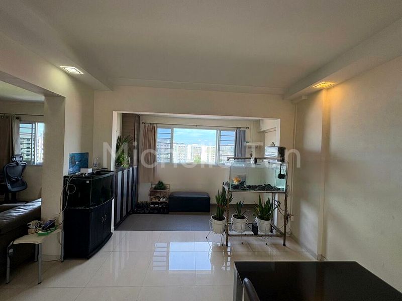 5 Room (5I) HDB for Sale in  489C Tampines Street 45 - Image 11